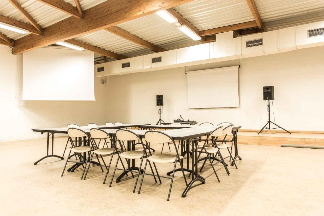 Ostello Centre International De Sejour Laval (Mayenne)